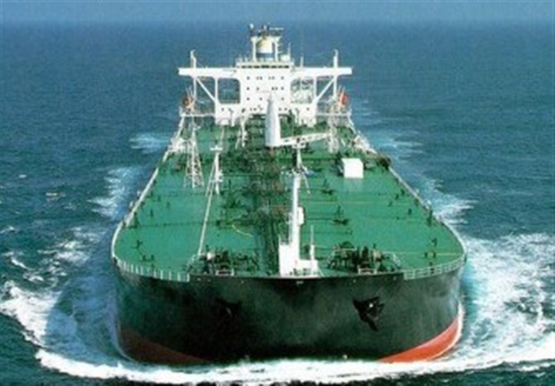 رمزگشایی از معمای نفتی ایران؛ چرا ده ها نفتکش موقعیت خود را لو دادند؟