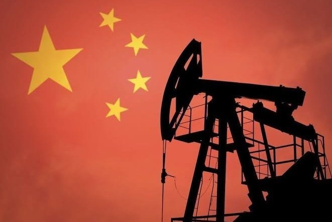 اقدامات چین در جنگ علیه ایران، قیمت نفت را 30 دلار کاهش داد