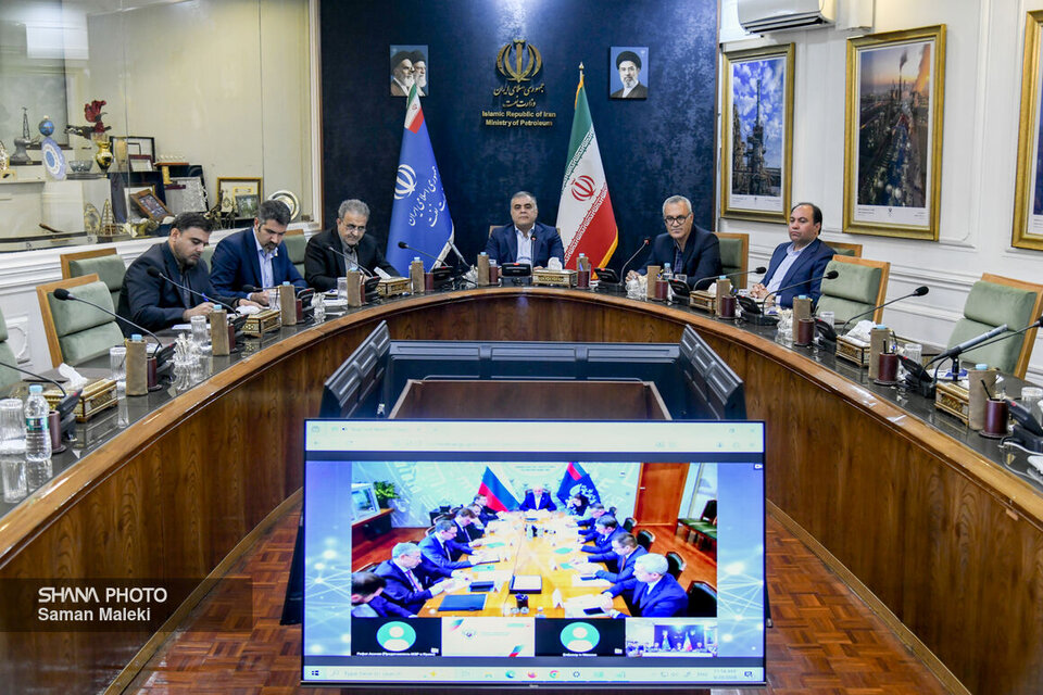 وزیر نفت: ایران و روسیه برای شتاب‌بخشی به همکاری‌های اقتصادی راهکار ارائه کردند